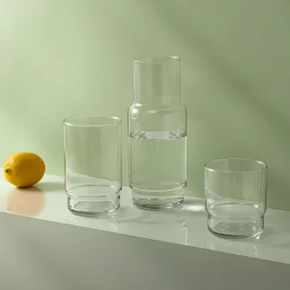 Karafka do napojów Nest 1092 ml